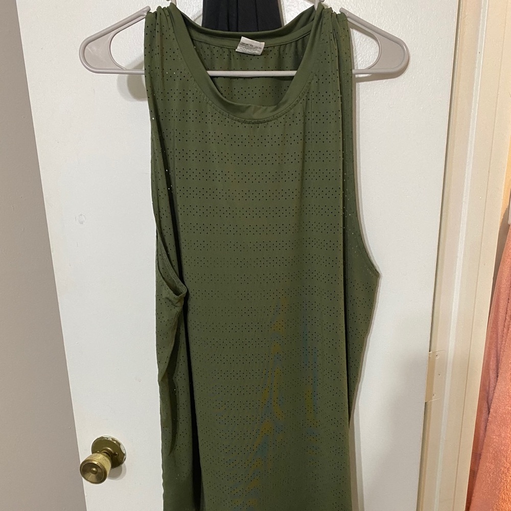 Zyia Olive Chill Tank top